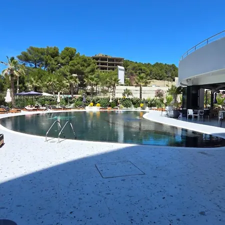 Apartment Mare Apartment, Close To The